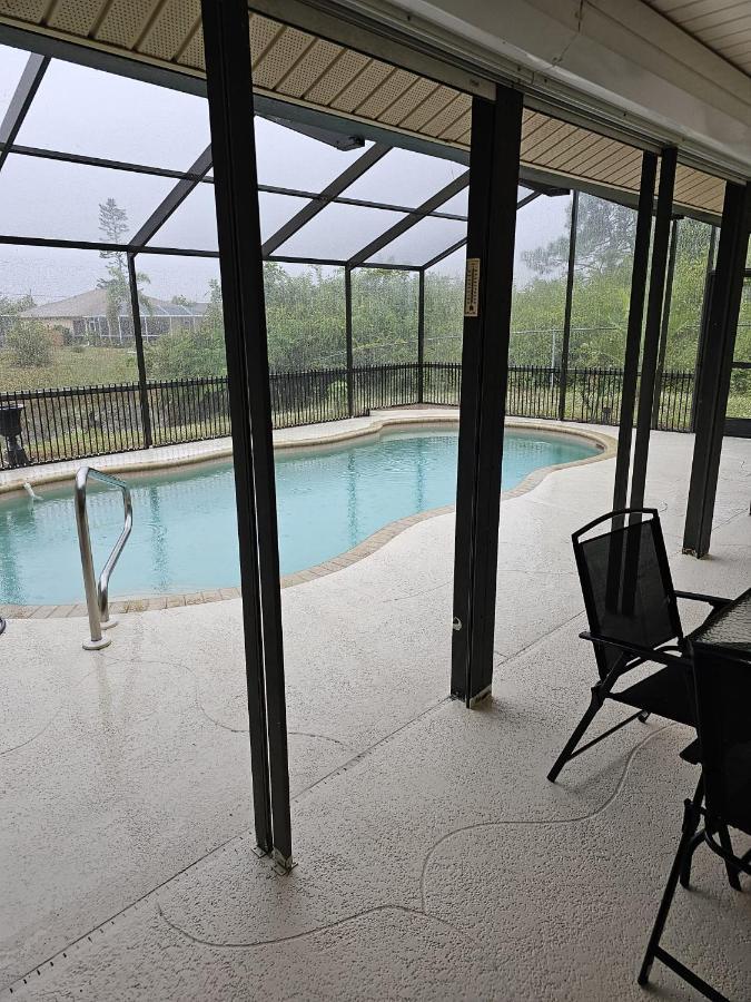 Seabreeze 3-Bedroom Pool Villa Close To The Beach!!! Port Charlotte Esterno foto