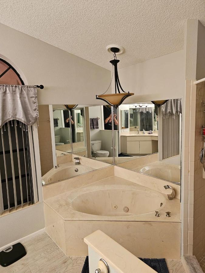 Seabreeze 3-Bedroom Pool Villa Close To The Beach!!! Port Charlotte Esterno foto